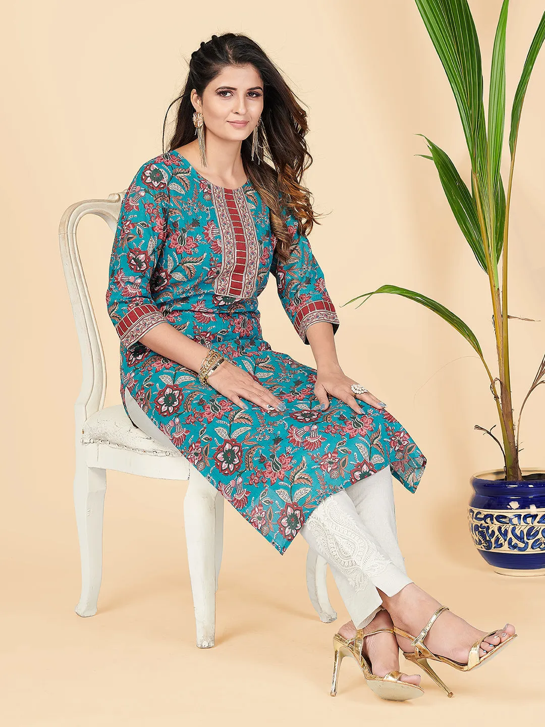Women'S Floral Print & Gota Patti Straight Cotton Teal Stitched Kurta