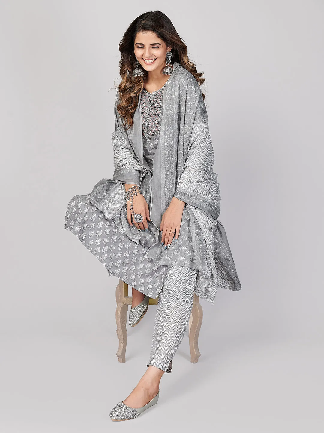Women'S Printed & Embroidered Straight Cotton Grey Stitched Kurta Pant With Dupatta